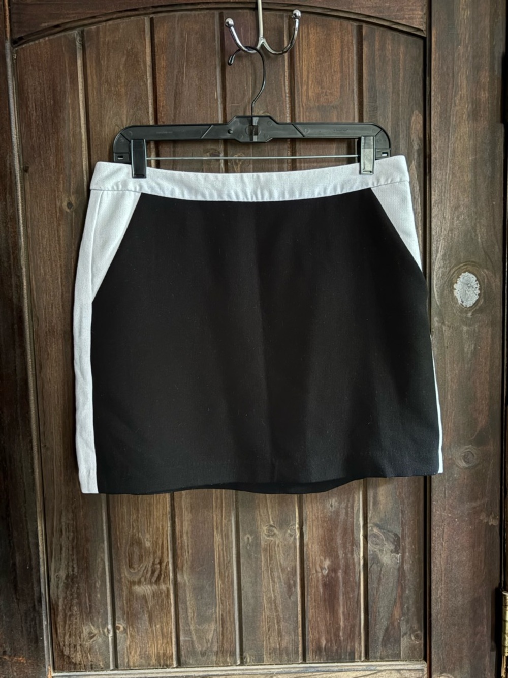 Banana Republic Black Mini Skirt with White Trim - Picture 1 of 10